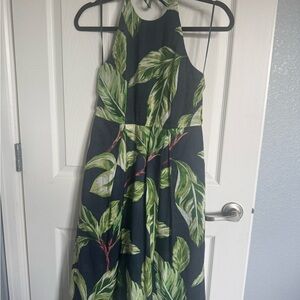 Ann Taylor Green Leaf Print Midi Dress